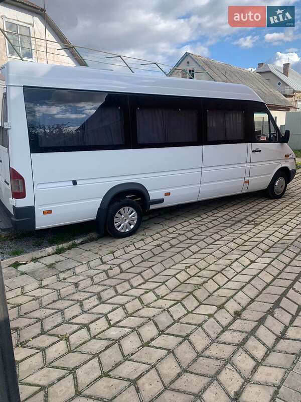 Туристичний / Міжміський автобус Mercedes-Benz Sprinter 2004 в Дубні фото 10 Туристичний / Міжміський автобус Mercedes-Benz Sprinter 2004 в Дубні