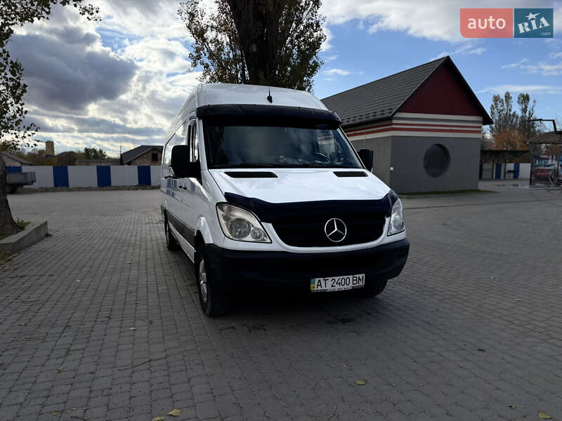 Грузопассажирский фургон Mercedes-Benz Sprinter 2008 в Каменец-Подольском фото 3 Грузопассажирский фургон Mercedes-Benz Sprinter 2008 в Каменец-Подольском