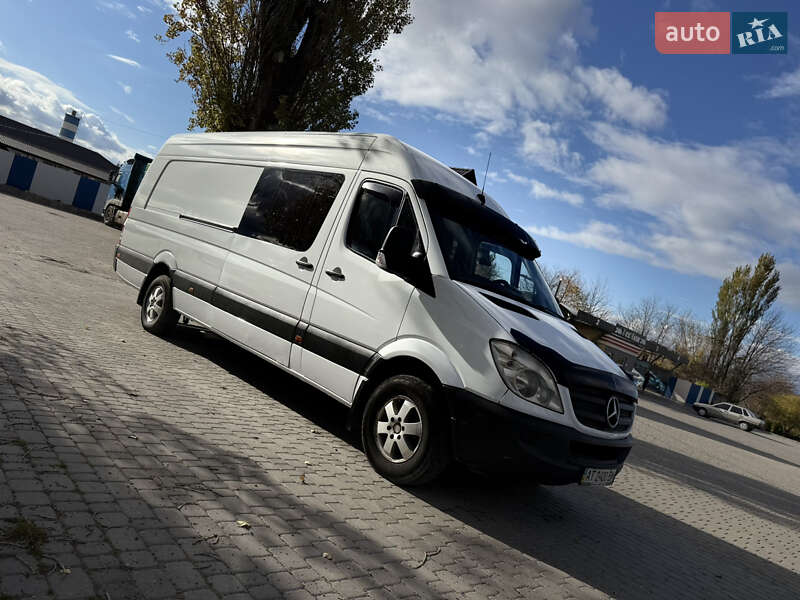 Грузопассажирский фургон Mercedes-Benz Sprinter 2008 в Каменец-Подольском фото 17 Грузопассажирский фургон Mercedes-Benz Sprinter 2008 в Каменец-Подольском