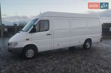 Грузовой фургон Mercedes-Benz Sprinter 2004 в Костополе