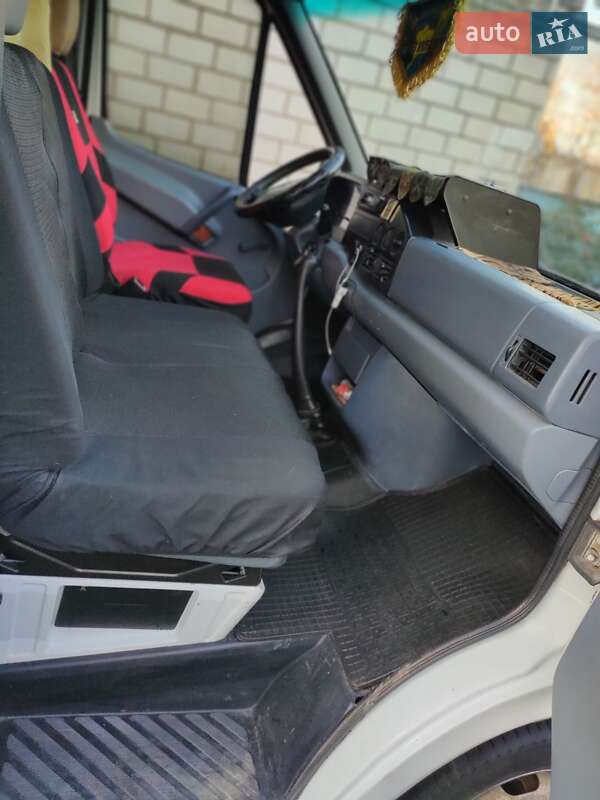 Грузовой фургон Mercedes-Benz Sprinter 1998 в Бершади фото 3 Грузовой фургон Mercedes-Benz Sprinter 1998 в Бершади
