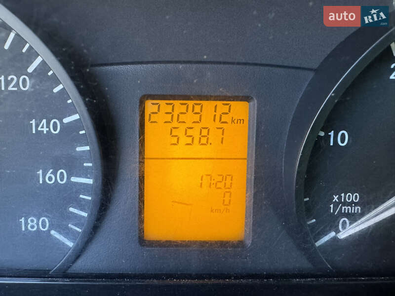 Грузовой фургон Mercedes-Benz Sprinter 2012 в Виноградове фото 12 Грузовой фургон Mercedes-Benz Sprinter 2012 в Виноградове