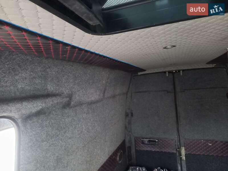 Микроавтобус Mercedes-Benz Sprinter 2005 в Звягеле