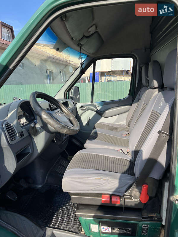 Грузовой фургон Mercedes-Benz Sprinter 2004 в Сокале фото 6 Грузовой фургон Mercedes-Benz Sprinter 2004 в Сокале