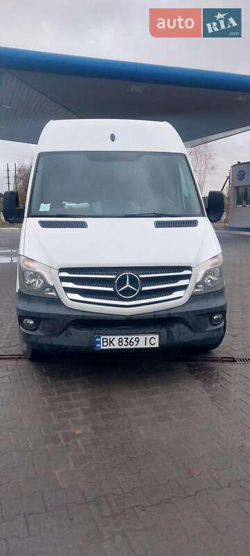 Грузовой фургон Mercedes-Benz Sprinter 2017 в Рокитном