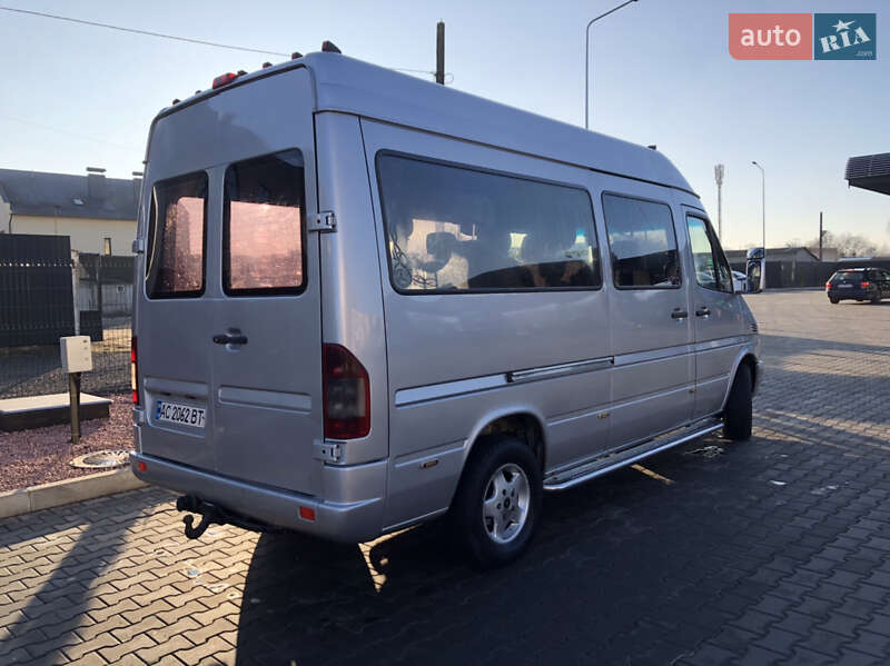 Мікроавтобус Mercedes-Benz Sprinter 2005 в Луцьку фото 5 Мікроавтобус Mercedes-Benz Sprinter 2005 в Луцьку