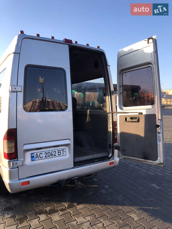 Мікроавтобус Mercedes-Benz Sprinter 2005 в Луцьку фото 18 Мікроавтобус Mercedes-Benz Sprinter 2005 в Луцьку