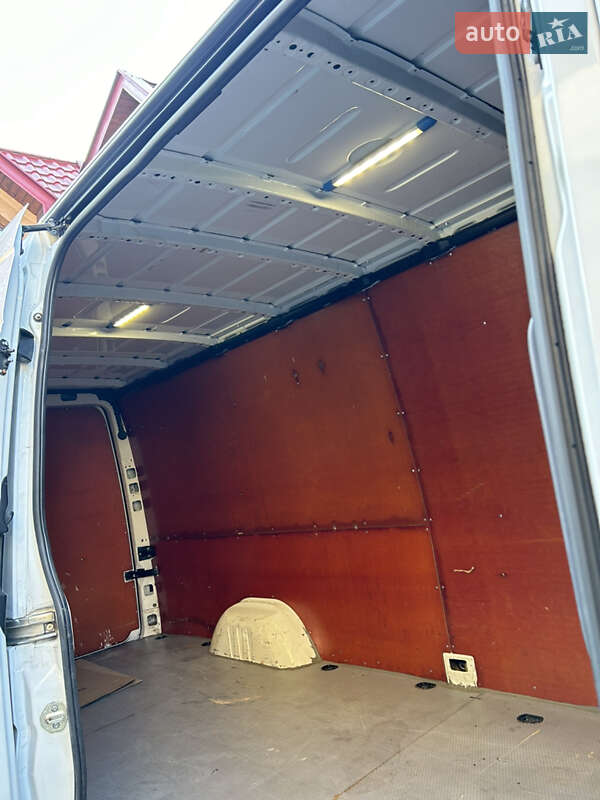 Вантажний фургон Mercedes-Benz Sprinter 2018 в Тячеві