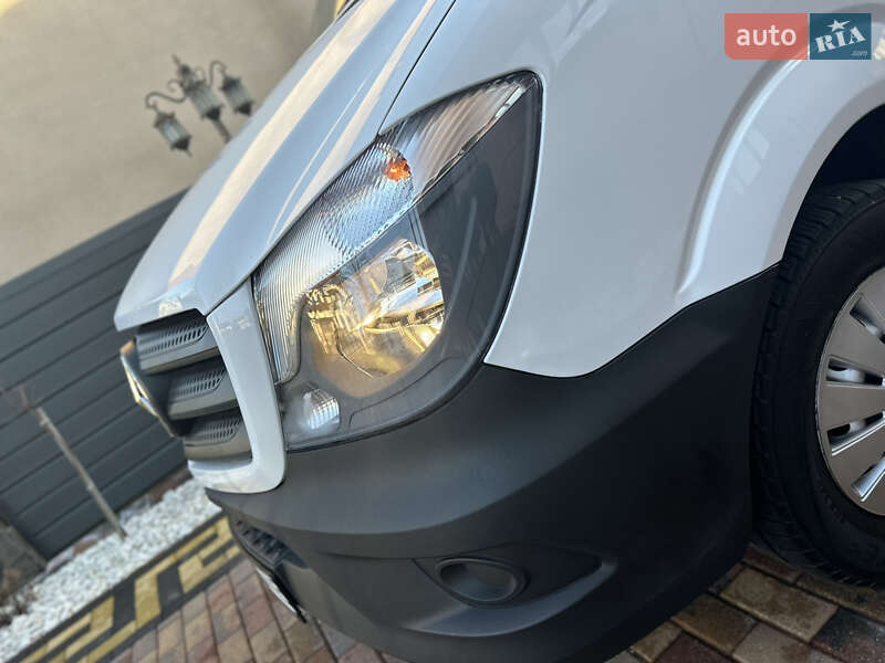 Вантажний фургон Mercedes-Benz Sprinter 2018 в Тячеві