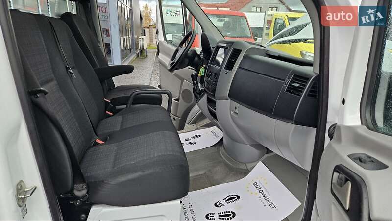Вантажний фургон Mercedes-Benz Sprinter 2017 в Рівному