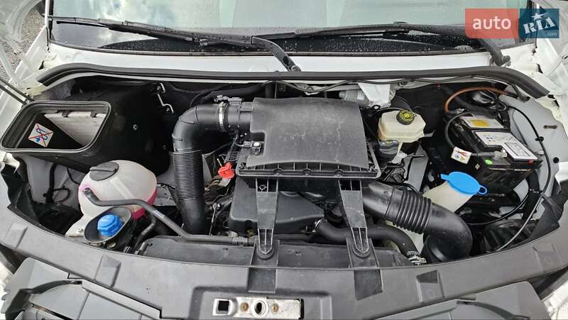 Вантажний фургон Mercedes-Benz Sprinter 2017 в Рівному