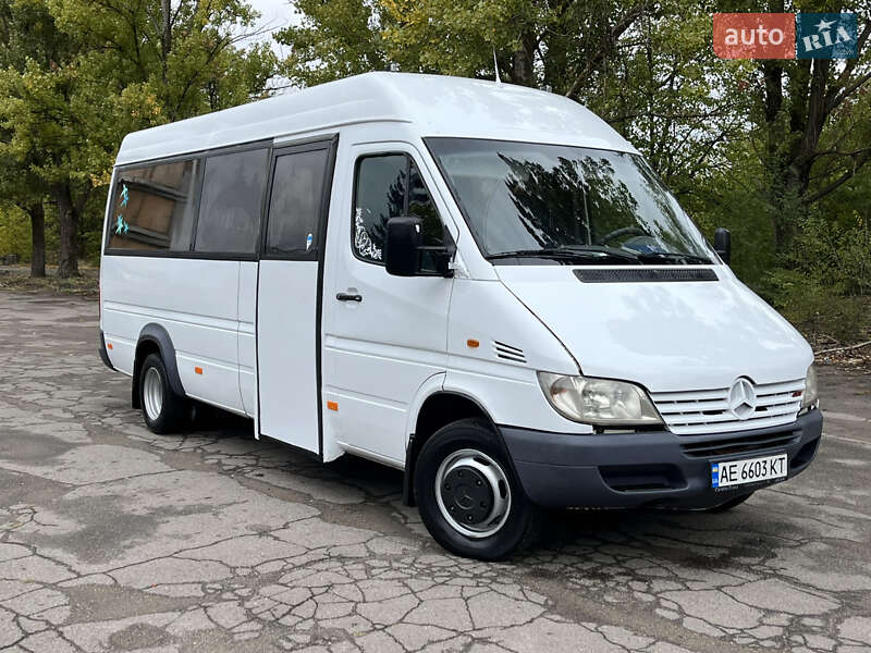 Туристический / Междугородний автобус Mercedes-Benz Sprinter 2000 в Кривом Роге фото 5 Туристический / Междугородний автобус Mercedes-Benz Sprinter 2000 в Кривом Роге