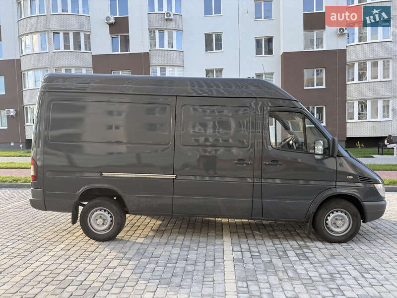 Грузовой фургон Mercedes-Benz Sprinter 2006 в Виннице
