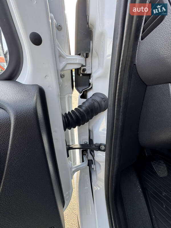 Вантажний фургон Mercedes-Benz Sprinter 2021 в Києві фото 15 Вантажний фургон Mercedes-Benz Sprinter 2021 в Києві