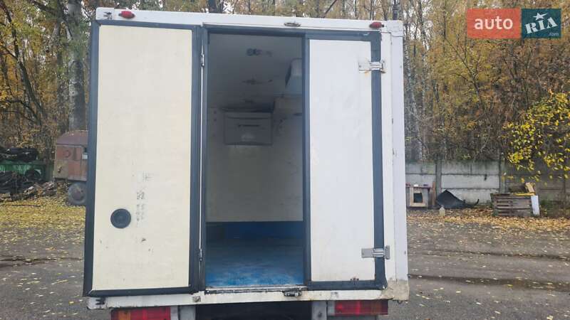 Рефрижератор Mercedes-Benz Sprinter 2003 в Киеве фото 8 Рефрижератор Mercedes-Benz Sprinter 2003 в Киеве