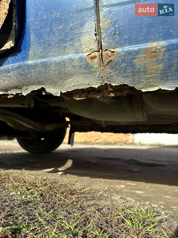 Мікроавтобус Mercedes-Benz Sprinter 2004 в Львові фото 29 Мікроавтобус Mercedes-Benz Sprinter 2004 в Львові