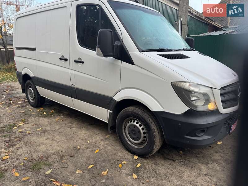 Грузовой фургон Mercedes-Benz Sprinter 2014 в Броварах