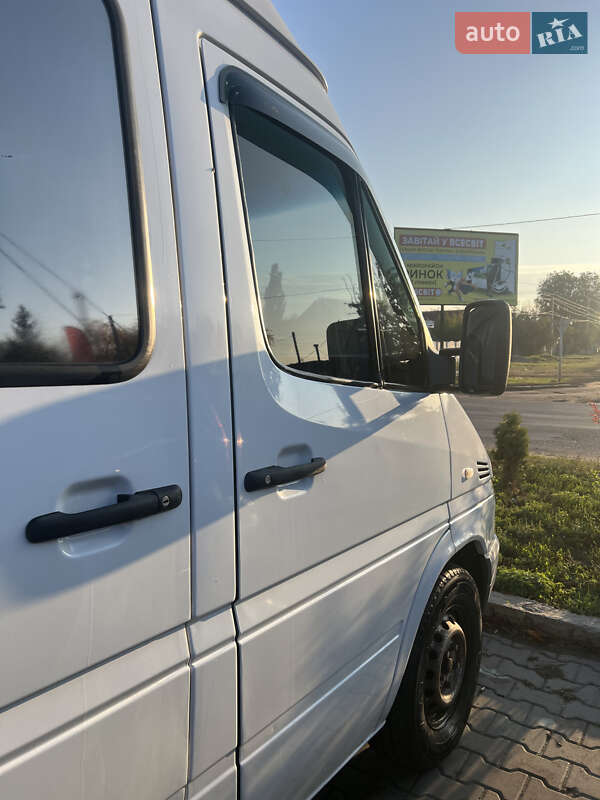 Вантажний фургон Mercedes-Benz Sprinter 2005 в Первомайську