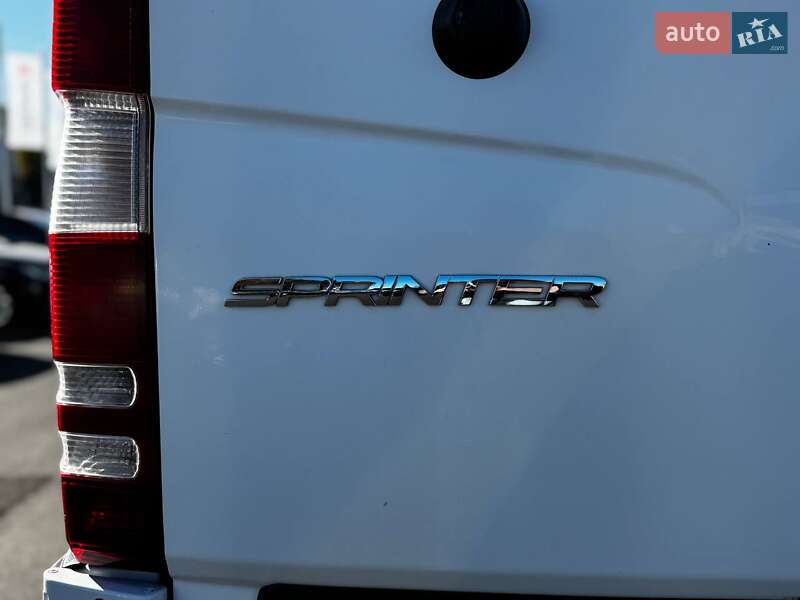 Вантажний фургон Mercedes-Benz Sprinter 2016 в Вінниці