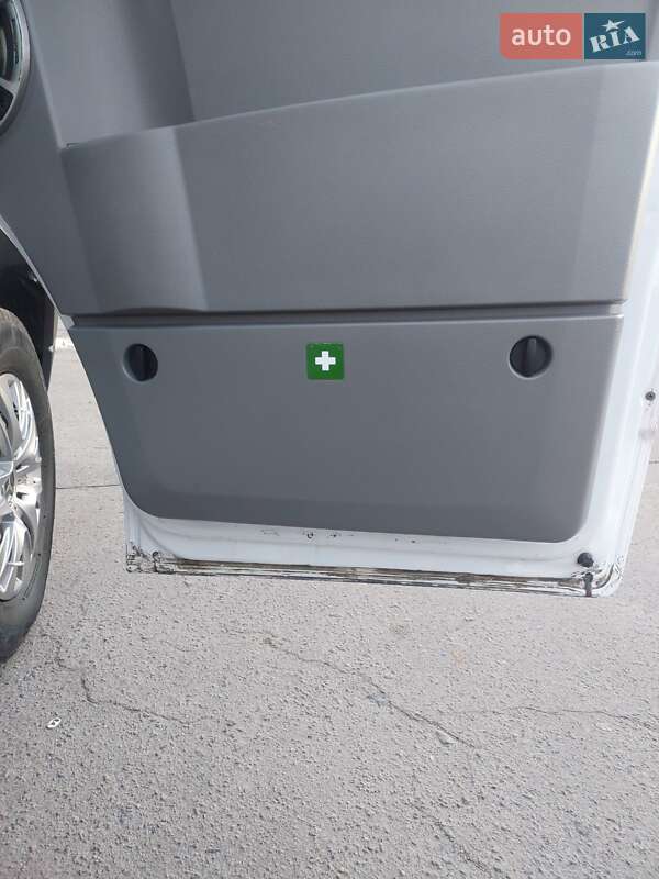 Микроавтобус Mercedes-Benz Sprinter 2011 в Луцке фото 18 Микроавтобус Mercedes-Benz Sprinter 2011 в Луцке