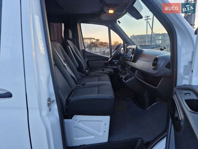 Грузопассажирский фургон Mercedes-Benz Sprinter 2018 в Ивано-Франковске