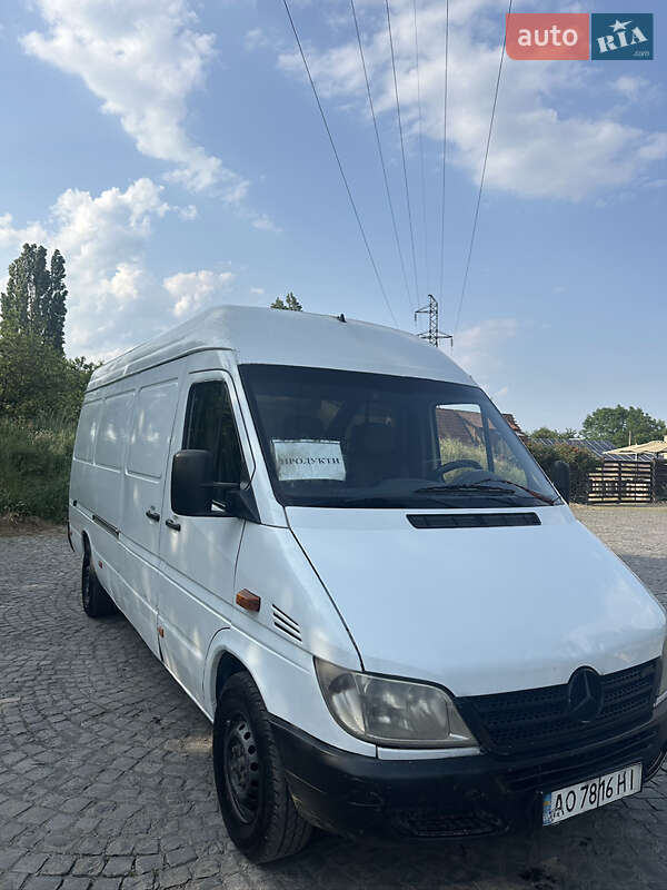 Грузовой фургон Mercedes-Benz Sprinter 2001 в Ужгороде