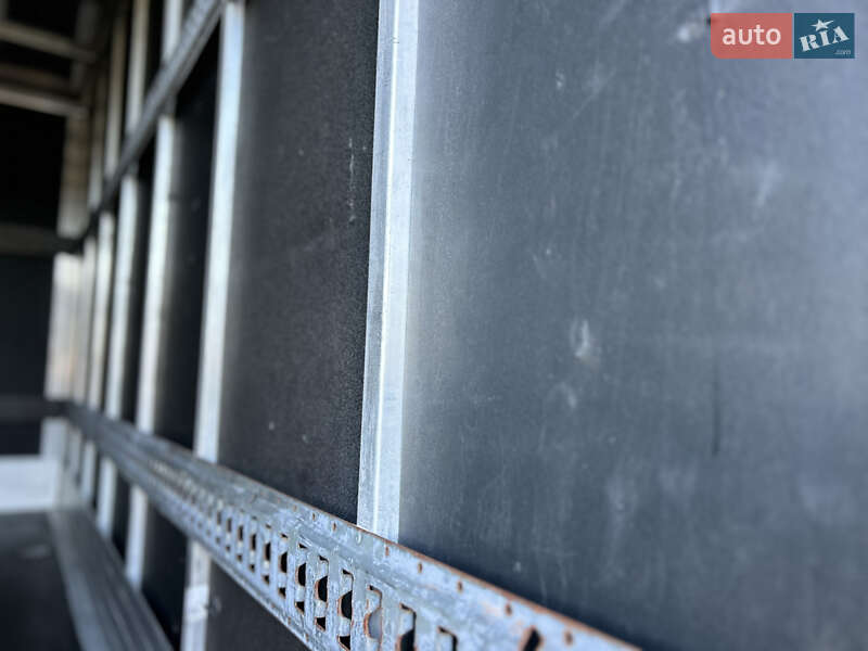 Вантажний фургон Mercedes-Benz Sprinter 2018 в Стрию