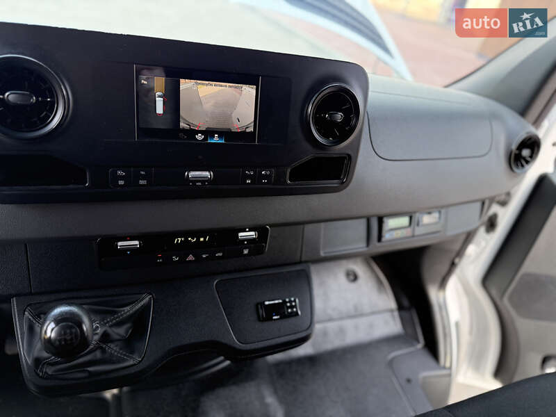 Вантажний фургон Mercedes-Benz Sprinter 2020 в Рівному фото 44 Вантажний фургон Mercedes-Benz Sprinter 2020 в Рівному