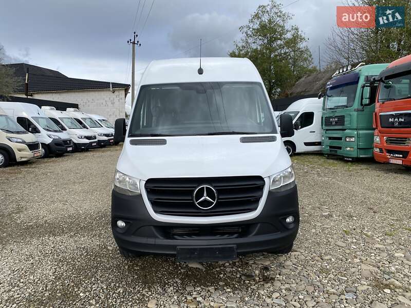 Вантажний фургон Mercedes-Benz Sprinter 2020 в Хусті