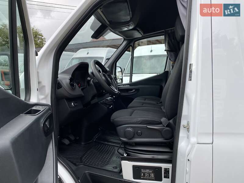 Вантажний фургон Mercedes-Benz Sprinter 2020 в Хусті