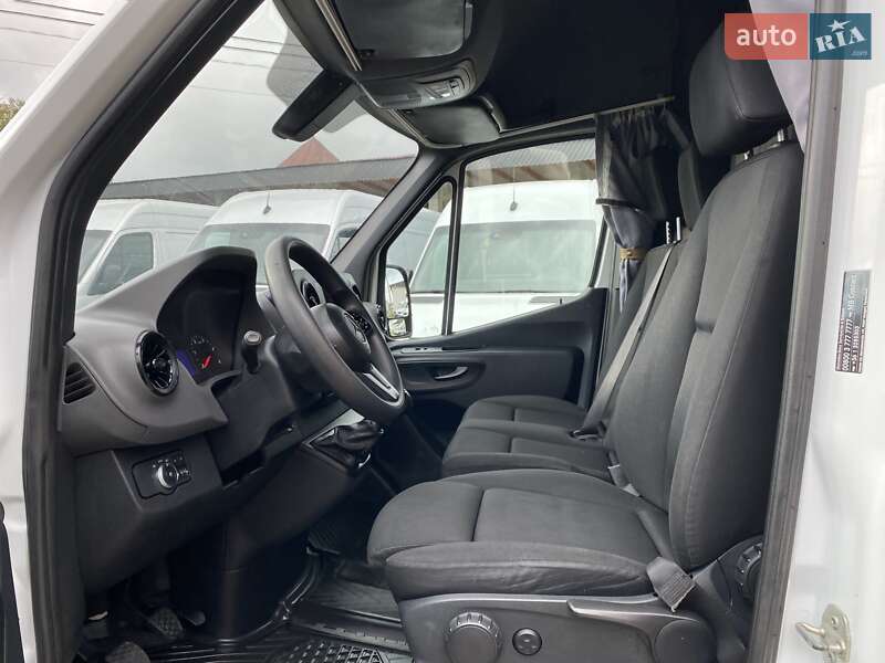 Вантажний фургон Mercedes-Benz Sprinter 2020 в Хусті