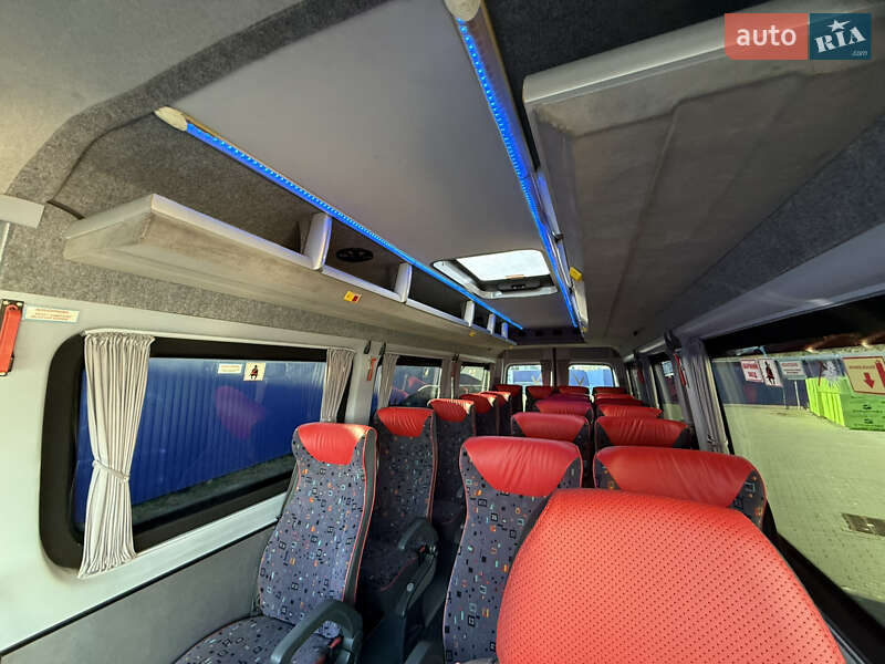 Туристичний / Міжміський автобус Mercedes-Benz Sprinter 2011 в Івано-Франківську