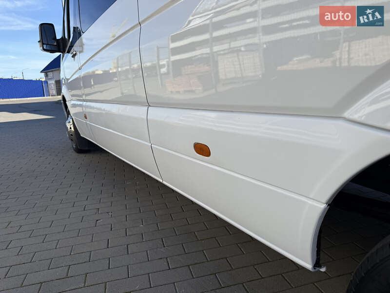 Туристичний / Міжміський автобус Mercedes-Benz Sprinter 2011 в Івано-Франківську