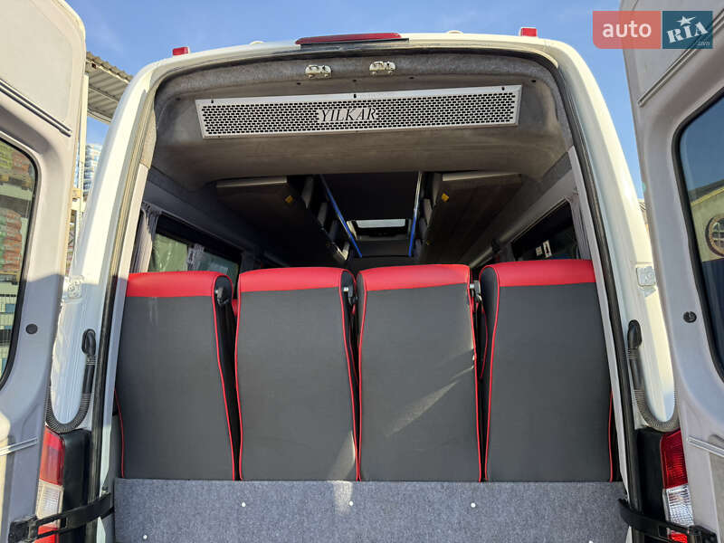 Туристичний / Міжміський автобус Mercedes-Benz Sprinter 2011 в Івано-Франківську