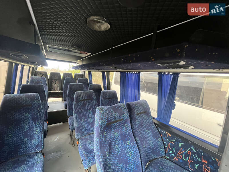 Туристический / Междугородний автобус Mercedes-Benz Sprinter 2000 в Кривом Роге фото 13 Туристический / Междугородний автобус Mercedes-Benz Sprinter 2000 в Кривом Роге