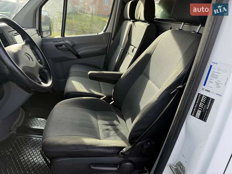 Грузовой фургон Mercedes-Benz Sprinter 2010 в Черновцах фото 12 Грузовой фургон Mercedes-Benz Sprinter 2010 в Черновцах