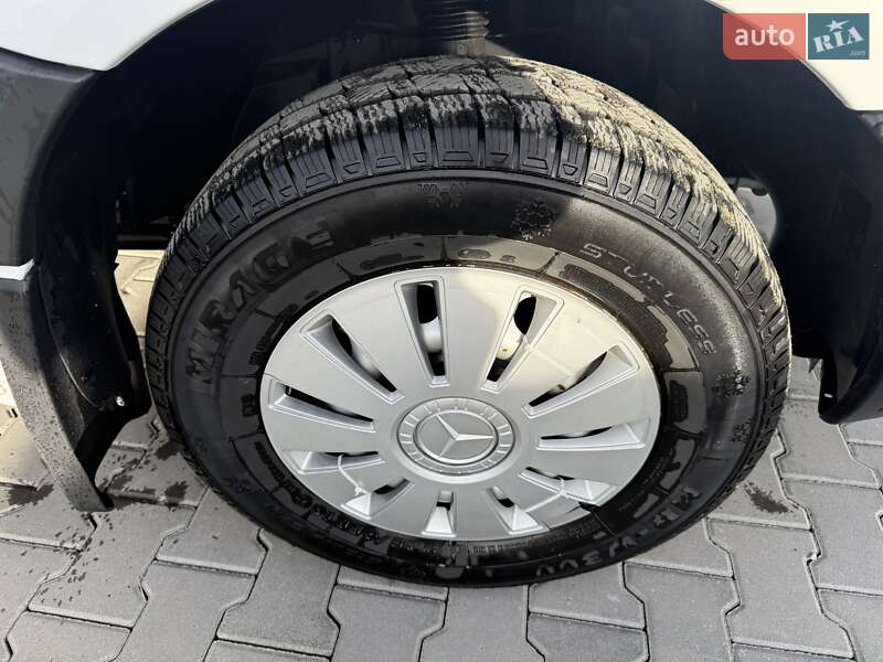 Грузовой фургон Mercedes-Benz Sprinter 2010 в Черновцах фото 20 Грузовой фургон Mercedes-Benz Sprinter 2010 в Черновцах