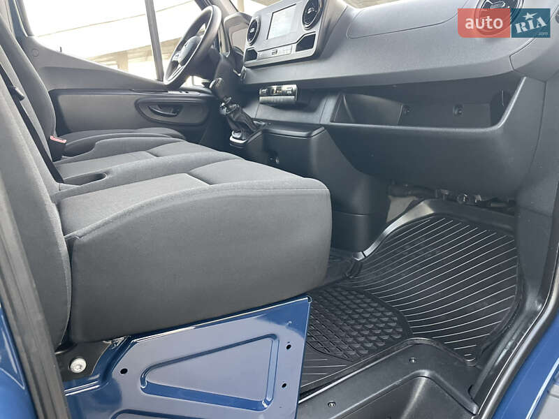 Вантажний фургон Mercedes-Benz Sprinter 2021 в Одесі фото 50 Вантажний фургон Mercedes-Benz Sprinter 2021 в Одесі