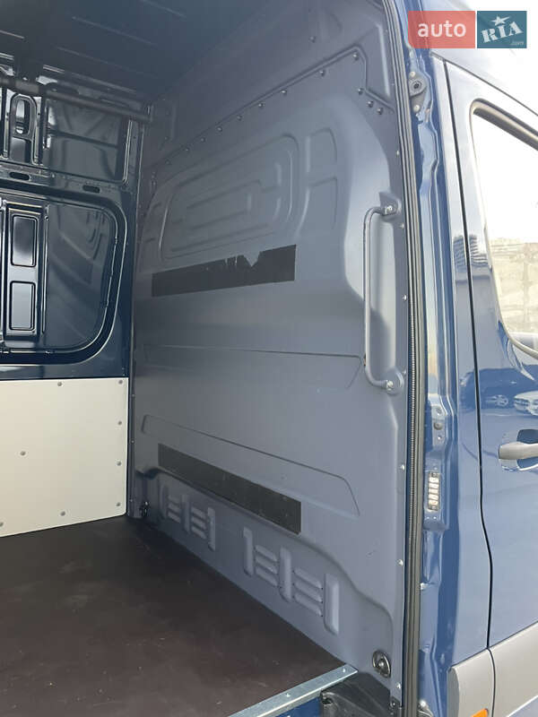 Вантажний фургон Mercedes-Benz Sprinter 2021 в Одесі фото 61 Вантажний фургон Mercedes-Benz Sprinter 2021 в Одесі