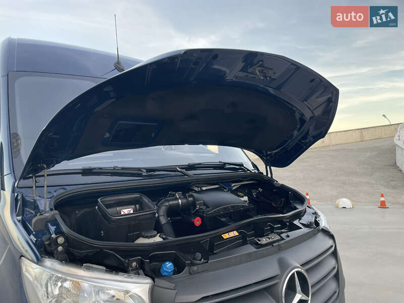 Вантажний фургон Mercedes-Benz Sprinter 2021 в Одесі фото 76 Вантажний фургон Mercedes-Benz Sprinter 2021 в Одесі