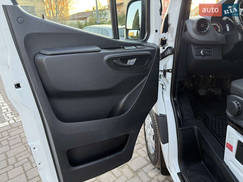 Вантажний фургон Mercedes-Benz Sprinter 2020 в Дубні фото 32 Вантажний фургон Mercedes-Benz Sprinter 2020 в Дубні