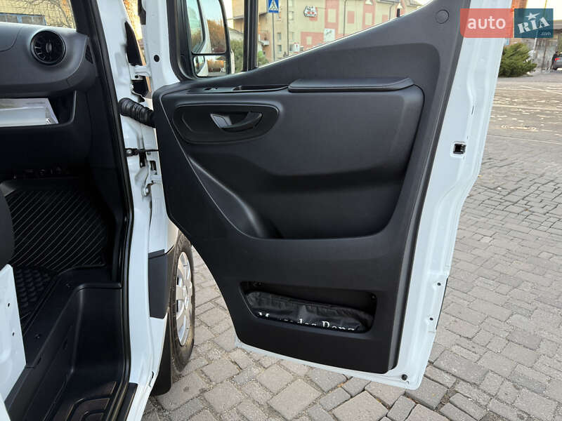 Вантажний фургон Mercedes-Benz Sprinter 2020 в Дубні фото 58 Вантажний фургон Mercedes-Benz Sprinter 2020 в Дубні