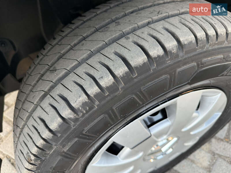 Вантажний фургон Mercedes-Benz Sprinter 2020 в Дубні фото 88 Вантажний фургон Mercedes-Benz Sprinter 2020 в Дубні