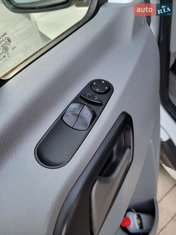 Грузовой фургон Mercedes-Benz Sprinter 2017 в Львове фото 17 Грузовой фургон Mercedes-Benz Sprinter 2017 в Львове