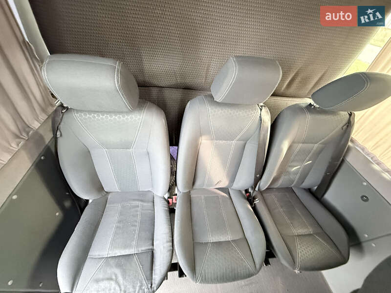 Грузопассажирский фургон Mercedes-Benz Sprinter 2003 в Хмельницком фото 34 Грузопассажирский фургон Mercedes-Benz Sprinter 2003 в Хмельницком