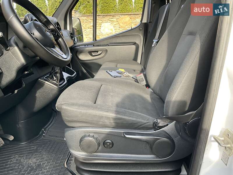 Грузовой фургон Mercedes-Benz Sprinter 2019 в Ровно