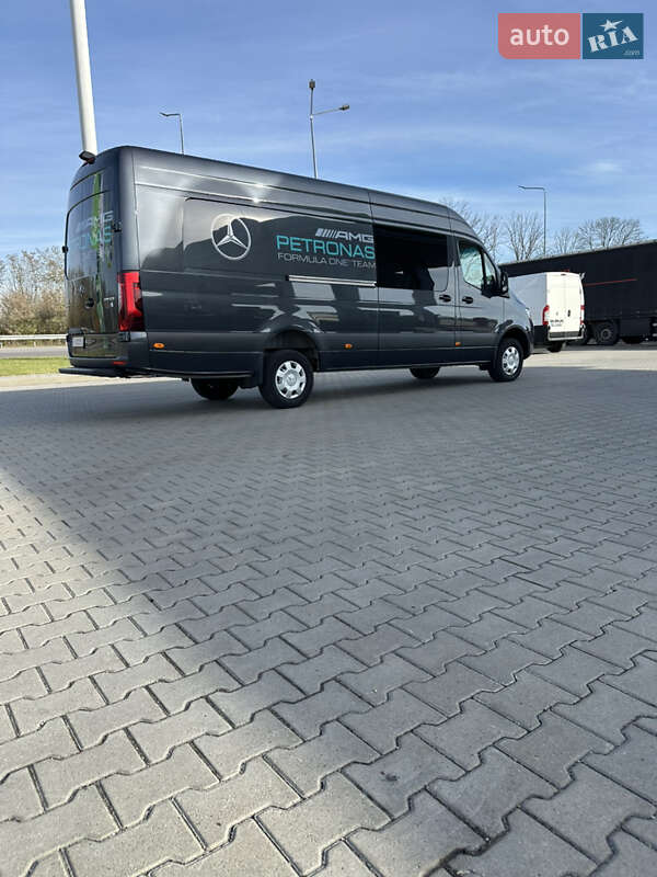 Грузовой фургон Mercedes-Benz Sprinter 2021 в Черновцах