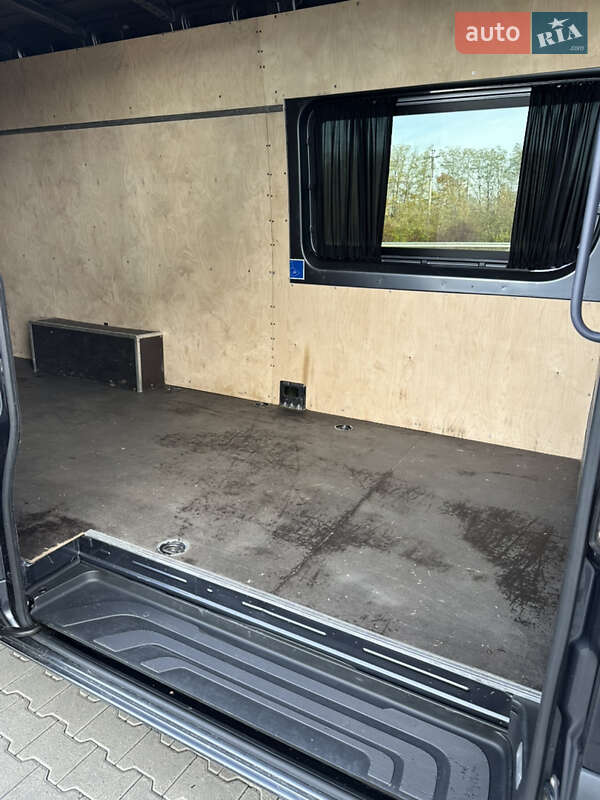 Грузовой фургон Mercedes-Benz Sprinter 2021 в Черновцах