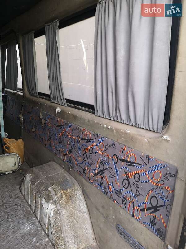 Микроавтобус Mercedes-Benz Sprinter 1998 в Золотоноше фото 7 Микроавтобус Mercedes-Benz Sprinter 1998 в Золотоноше