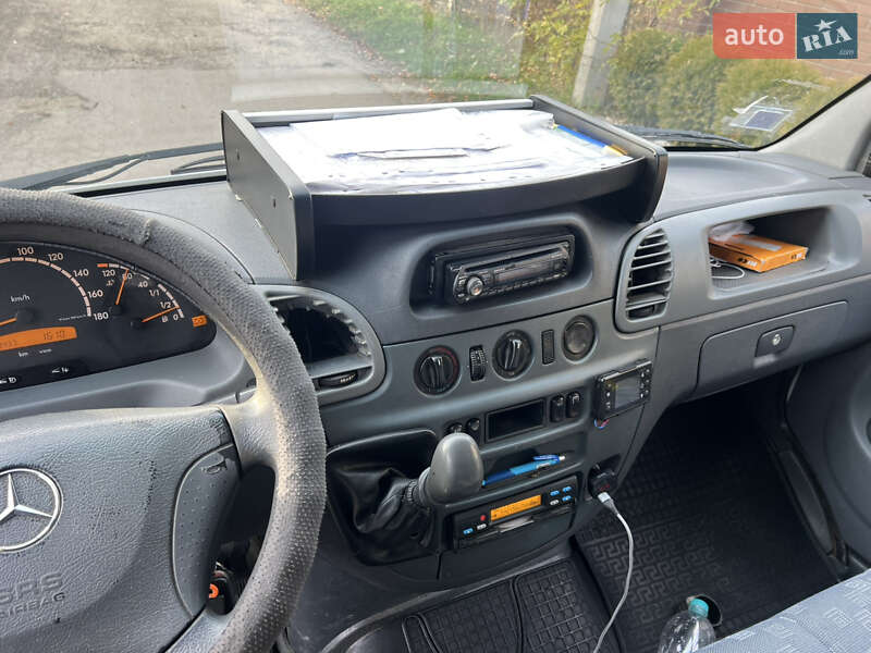 Эвакуатор Mercedes-Benz Sprinter 2003 в Коломые